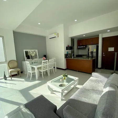 Disfruta Desde Un Apto Frente Al Mar Apartamento